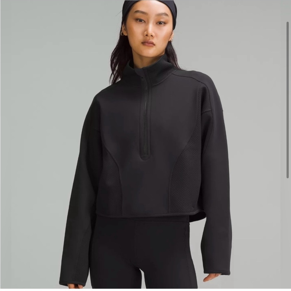 Lululemon Mixed Fabric half zip pullover (like new!)